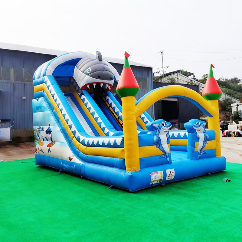 Toboggan gonflable compact à l - Kids Outdoor Fun avis et prix